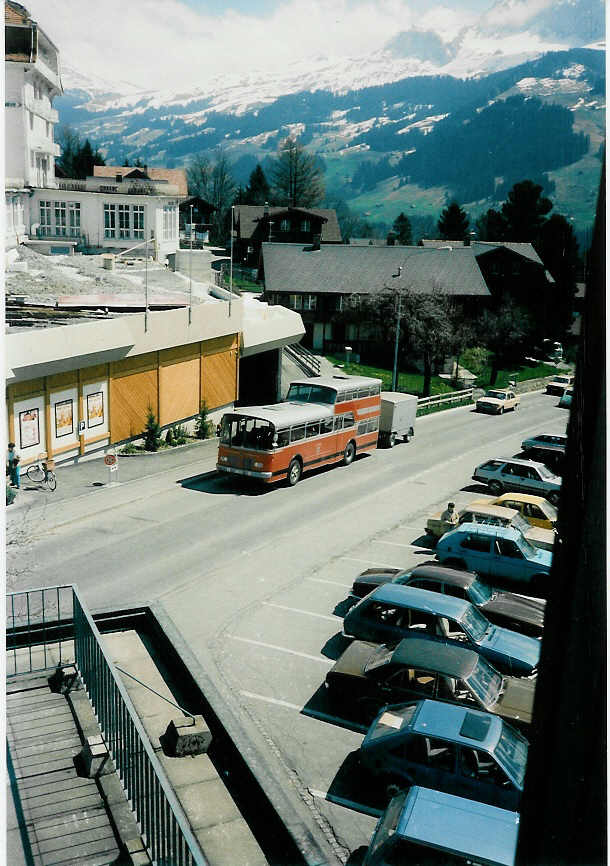 (000'303) - AFA Adelboden - Nr. 9/BE 19'692 - FBW/Vetter-R&J Anderthalbdecker im Mai 1986 in Adelboden, Landstrasse