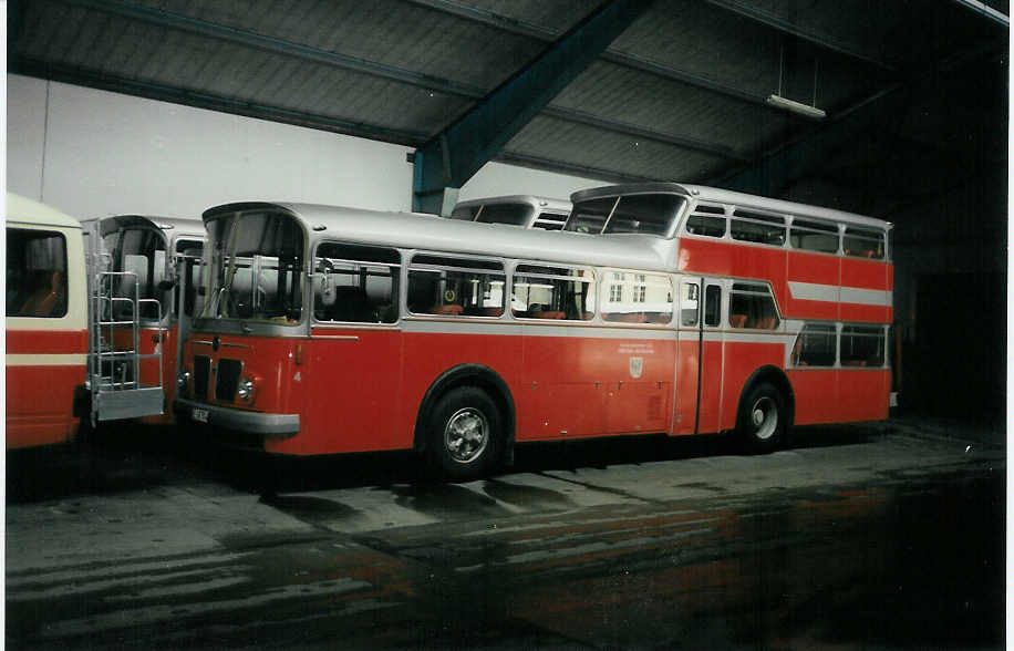 (006'910) - AFA Adelboden - Nr. 4/BE 26'704 - FBW/Vetter-R&J Anderthalbdecker am 21. Dezember 1990 im Autobahnhof Adelboden