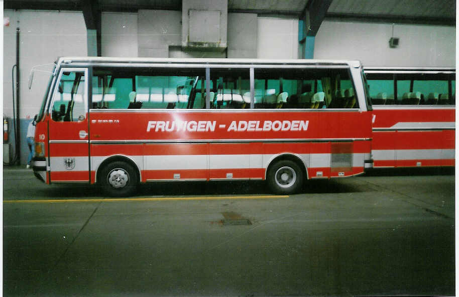 (009'826) - AFA Adelboden - Nr. 10/BE 26'701 - Setra (ex Frhlich, Zrich) am 25. August 1993 im Autobahnhof Adelboden