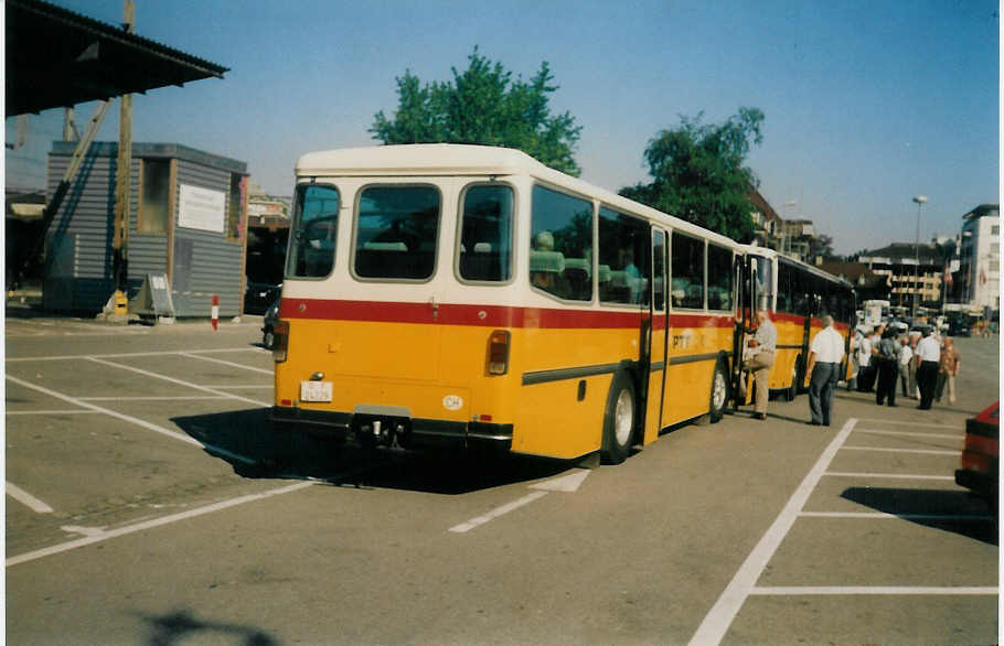 (014'124) - PTT-Regie - P 24'229 - Saurer/Tscher am 11. Juni 1996 beim Bahnhof Thun