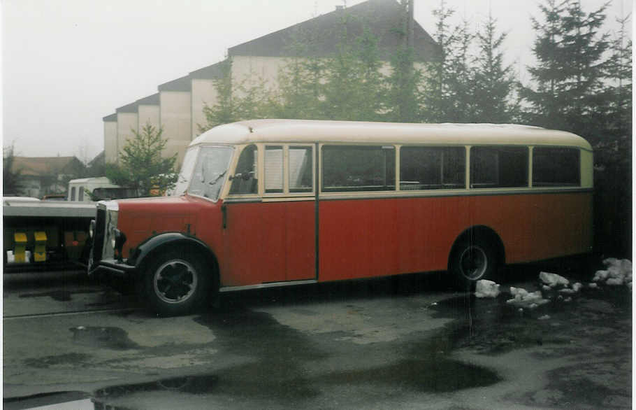 (015'917) - Brunner, Thun - FBW/Lauber (ex Tissot, Interlaken) am 9. Dezember 1996 in Thun-Lerchenfeld, Garage