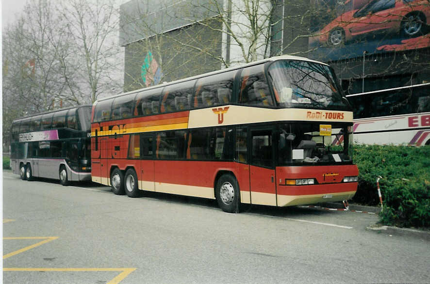 (016'509) - Dillier, Sarnen - Nr. 15/OW 10'350 - Neoplan am 16. Mrz 1997 in Genve, Palexpo