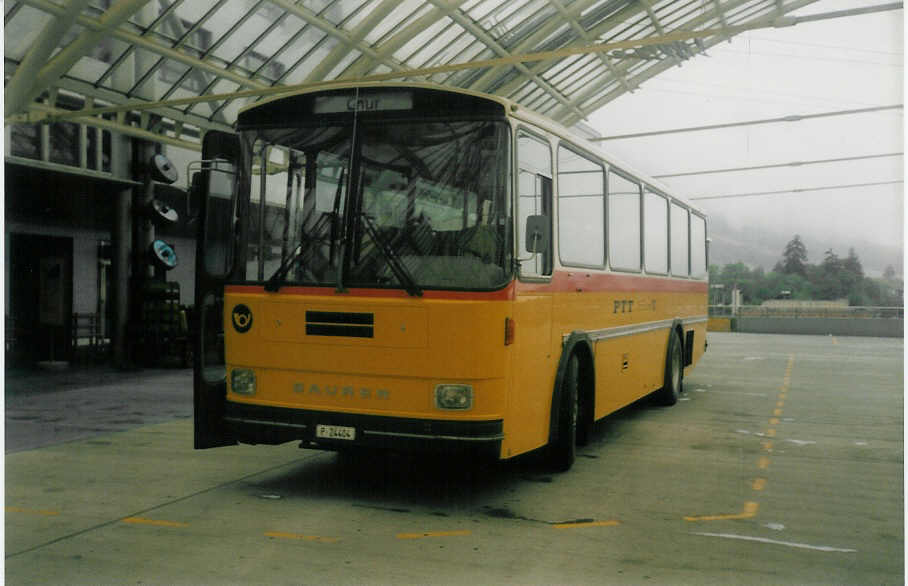 (018'400) - PTT-Regie - P 24'404 - Saurer/Tscher am 2. August 1997 in Chur, Postautostation