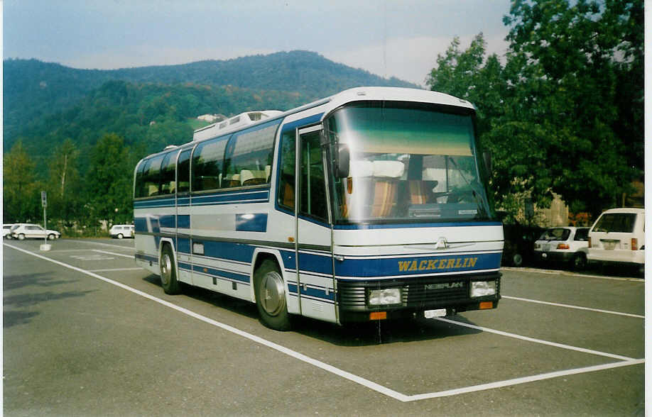 (019'606) - Huber, Entlebuch - LU 15'005 - Neoplan (ex Wckerlin, Zrich) am 20. September 1997 in Thun, Seestrasse