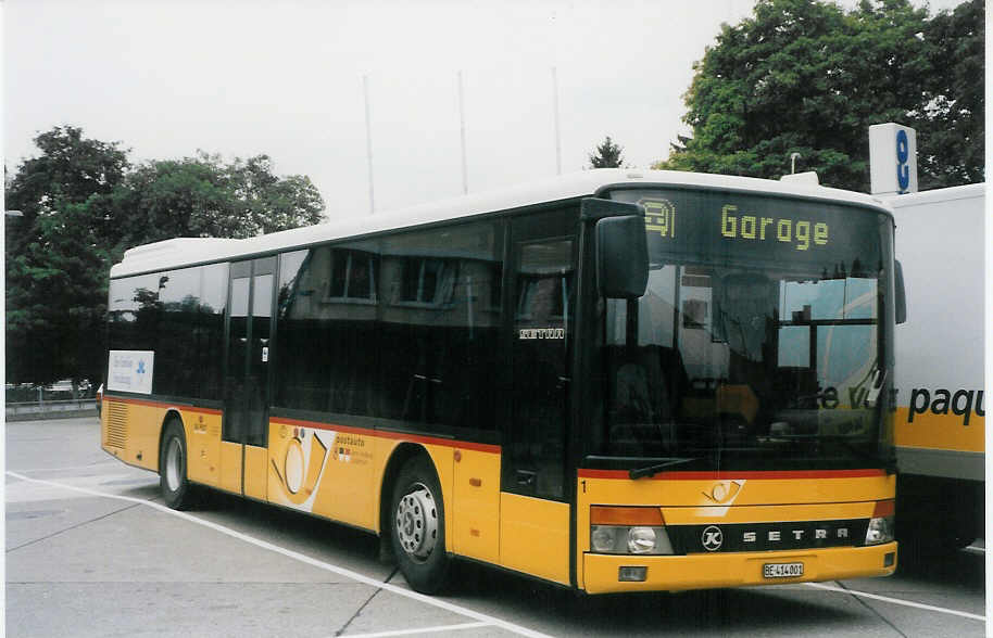 (025'035) - Klopfstein, Laupen - Nr. 1/BE 414'001 - Setra am 3. August 1998 in Bern, Automobilwerksttte