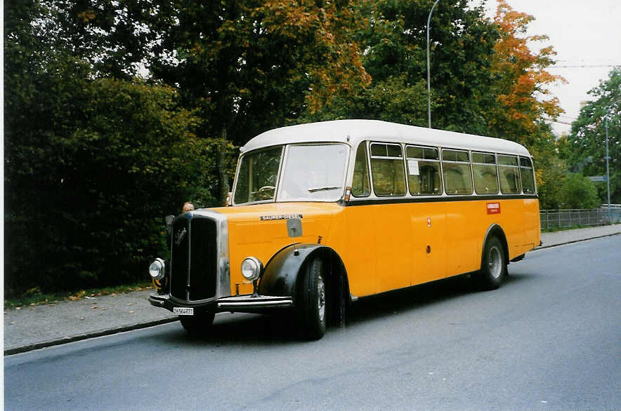 (026'505) - Karbacher, Ksnacht - ZH 504'777 - Saurer/Krapf (ex Lonza, Visp) am 3. Oktober 1998 in Rti, Sonnenplatz