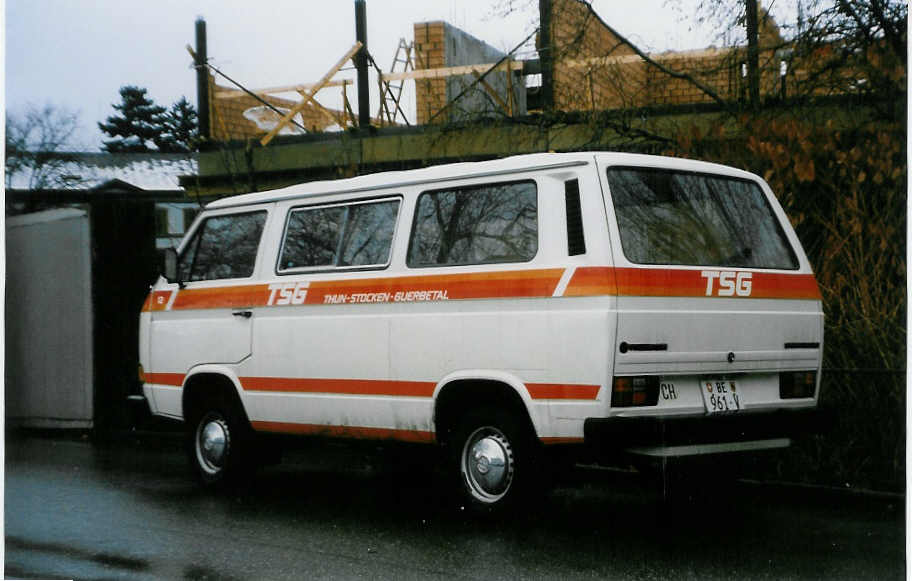 (028'228) - TSG Blumenstein - Nr. 12/BE 961 V - VW am 11. Dezember 1998 bei der Schifflndte Thun