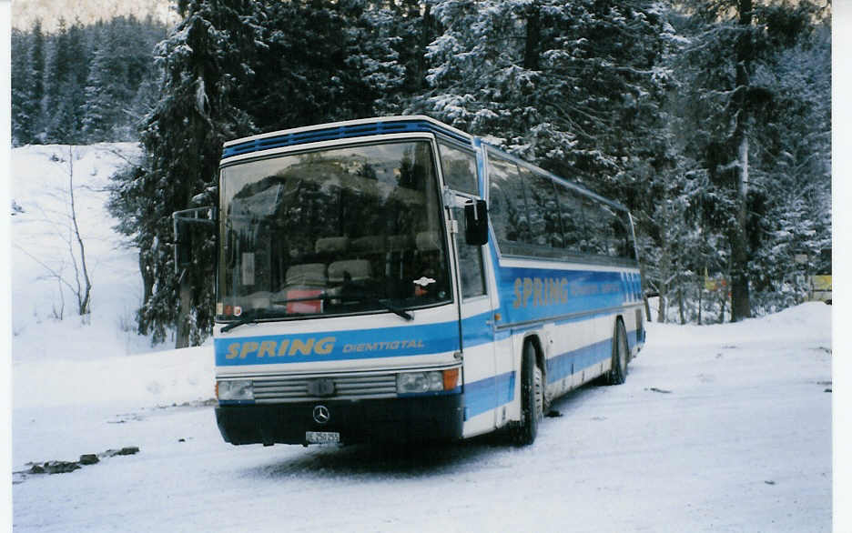 (029'036) - Spring, Schwenden - BE 250'255 - Drgmller/Mercedes am 12. Januar 1999 in Adelboden, Unter dem Birg