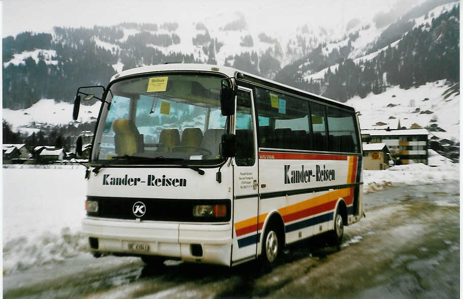 (029'424) - Kander-Reisen, Frutigen - Nr. 2/BE 63'041 - Setra am 21. Februar 1999 in Frutigen, Flugplatz