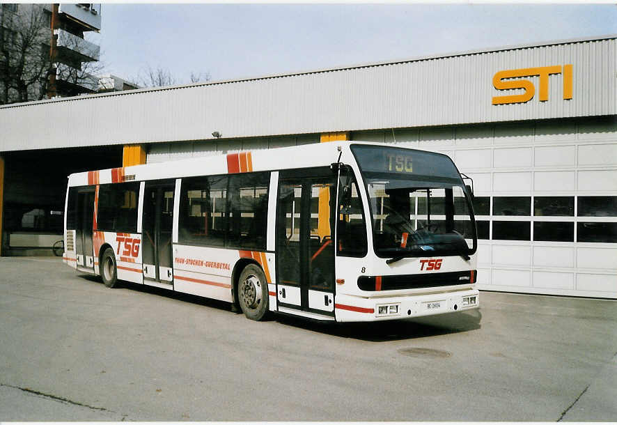 (029'835) - STI Thun - Nr. 8/BE 26'034 - Den Oudsten (ex TSG Blumenstein Nr. 8) am 3. Mrz 1999 in Thun, Garage