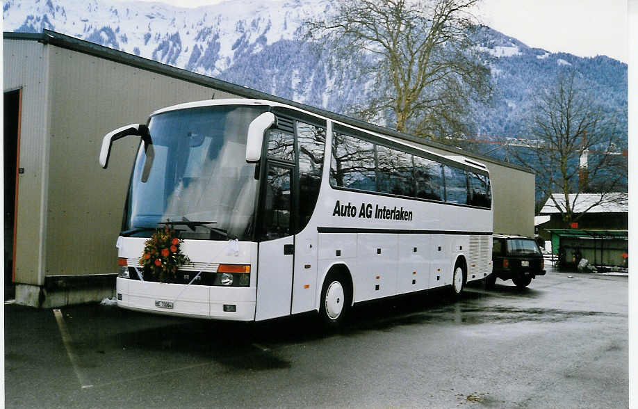 (029'915) - AAGI Interlaken - Nr. 18/BE 70'064 - Setra am 6. Mrz 1999 in Interlaken, Garage