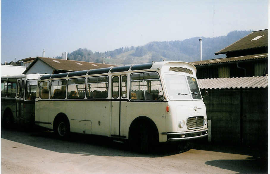 (030'130) - Brunner, Thun - FBW/FHS (ex M+79'510) am 16. Mrz 1999 in Thun, Garage STI