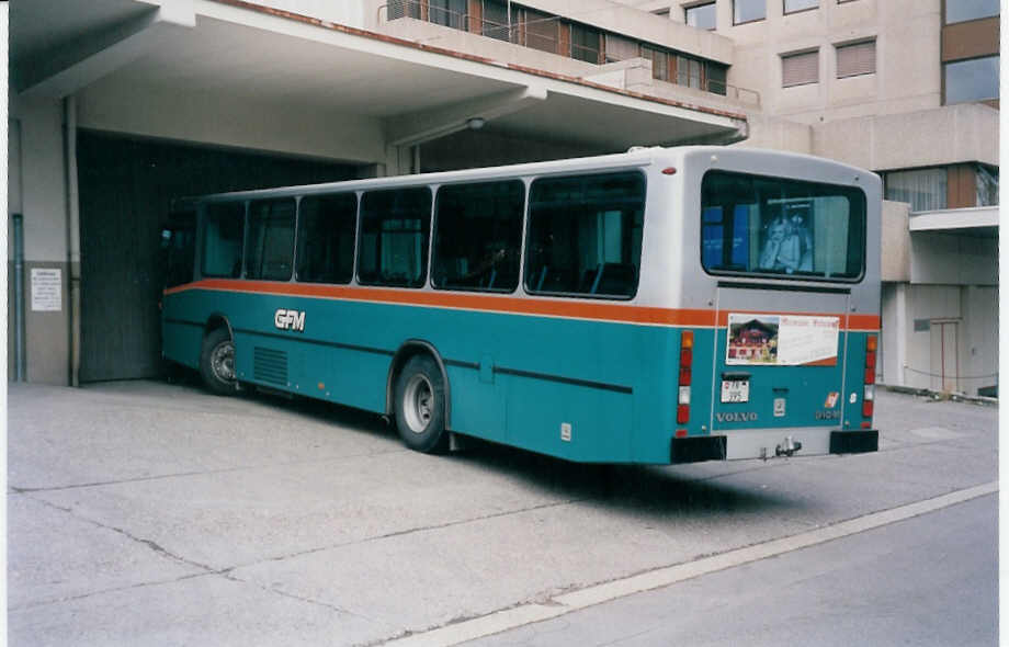 (030'708) - GFM Fribourg - Nr. 8/FR 395 - Volvo/Lauber am 3. April 1999 in Fribourg, Garage