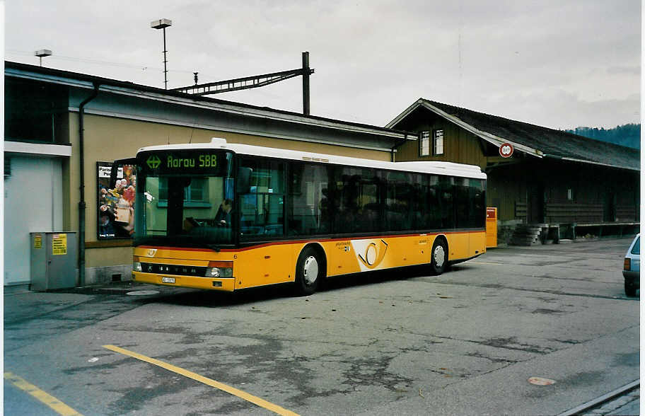 (030'910) - Tschannen, Zofingen - Nr. 6/AG 15'070 - Setra am 18. April 1999 beim Bahnhof Suhr