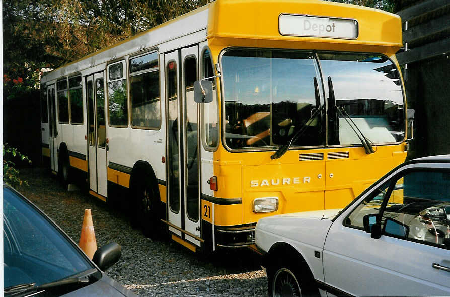 (032'303) - VBSH Schaffhausen - Nr. 21 - Saurer/Hess am 26. Juni 1999 in Btzberg, Heiniger