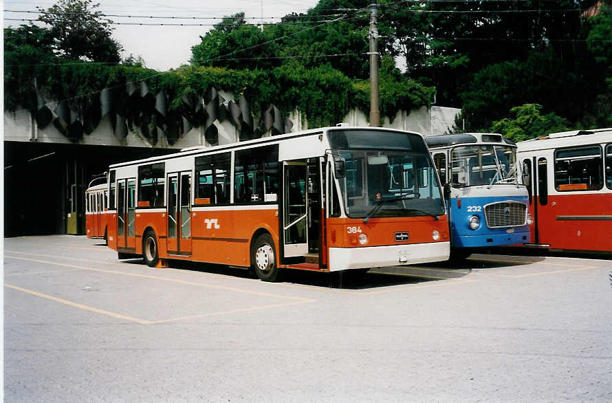 (033'805) - TL Lausanne - Nr. 384/VD 1577 - Van Hool am 7. Juli 1999 in Lausanne, Dpt Borde