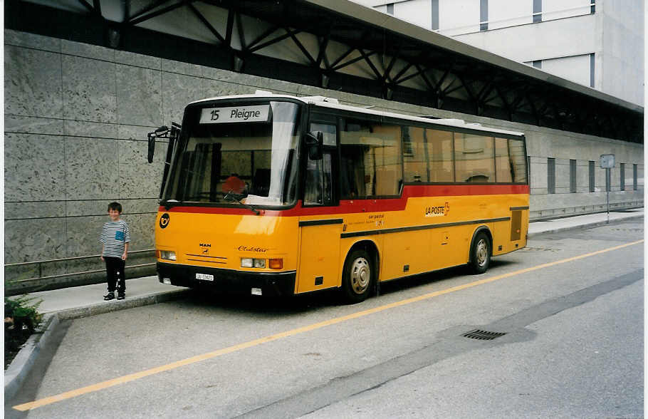 (033'923) - Odiet, Pleigne - JU 13'621 - MAN/Auwrter am 9. Juli 1999 beim Bahnhof Delmont