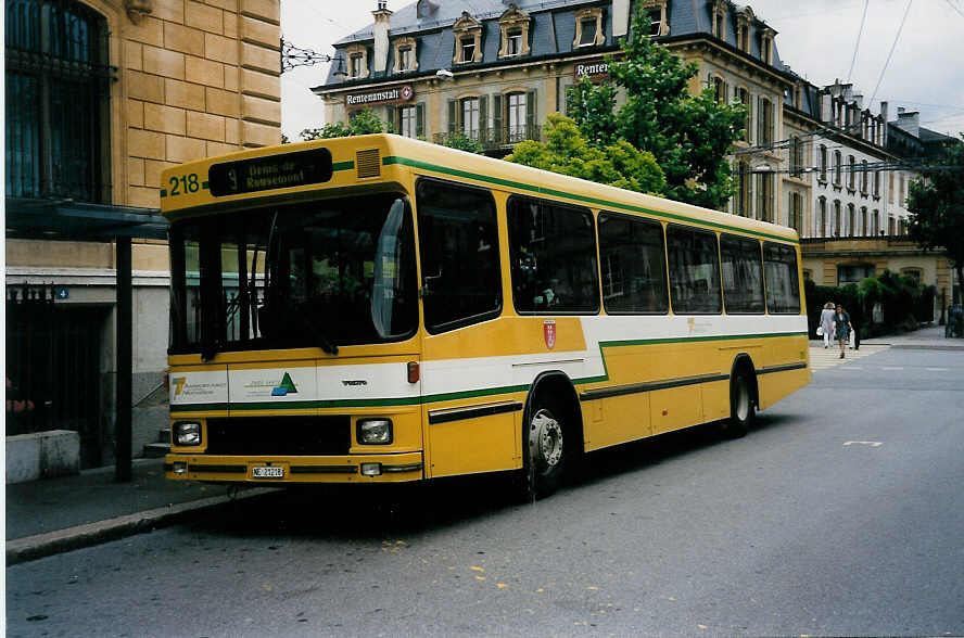 (034'016) - TN Neuchtel - Nr. 218/NE 21'218 - Volvo/Hess am 10. Juli 1999 in Neuchtel, Place Pury