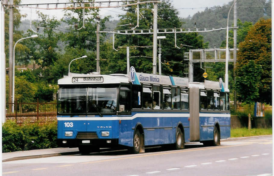 (034'326) - VBL Luzern - Nr. 103/LU 15'012 - Volvo/Hess am 13. Juli 1999 in Luzern, Verkehrshaus