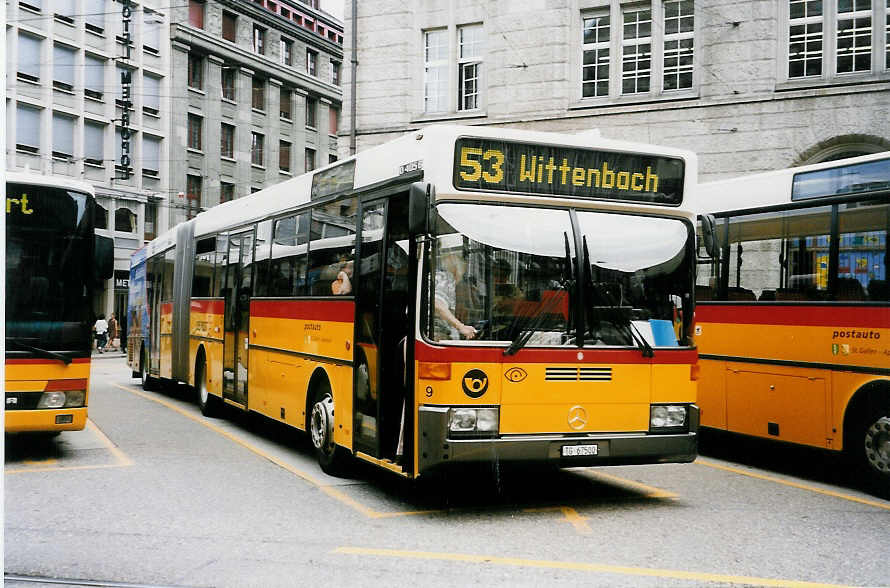 (034'730) - Cars Alpin Neff, Arbon - Nr. 9/TG 67'500 - Mercedes am 19. Juli 1999 beim Bahnhof St. Gallen