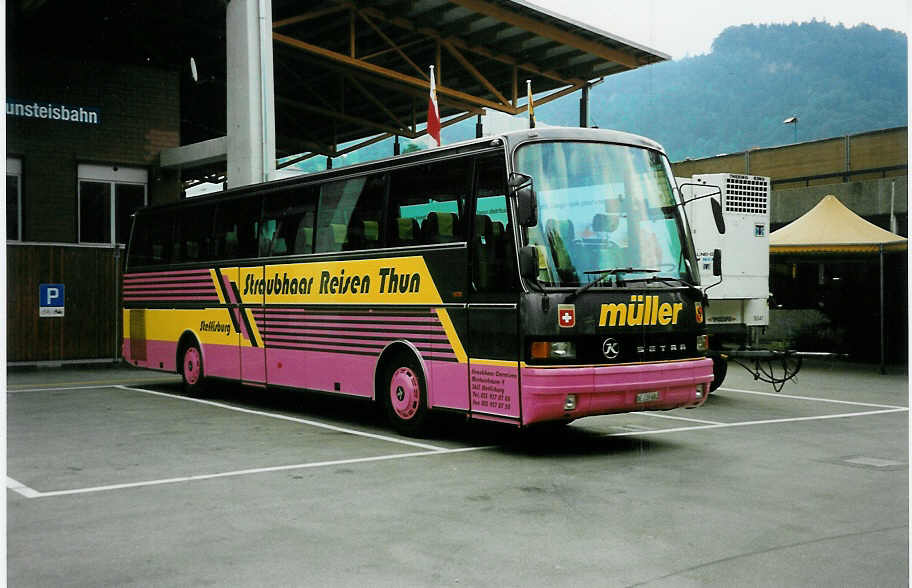 (034'823) - Straubhaar, Thun - BE 239'682 - Setra (ex Mller, Uttigen) am 21. Juli 1999 in Thun, Grabengut