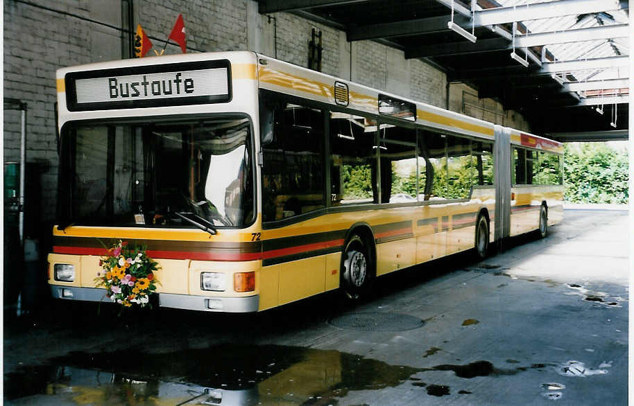 (035'327) - STI Thun - Nr. 72/BE 397'172 - MAN am 21. August 1999 in Thun, Garage