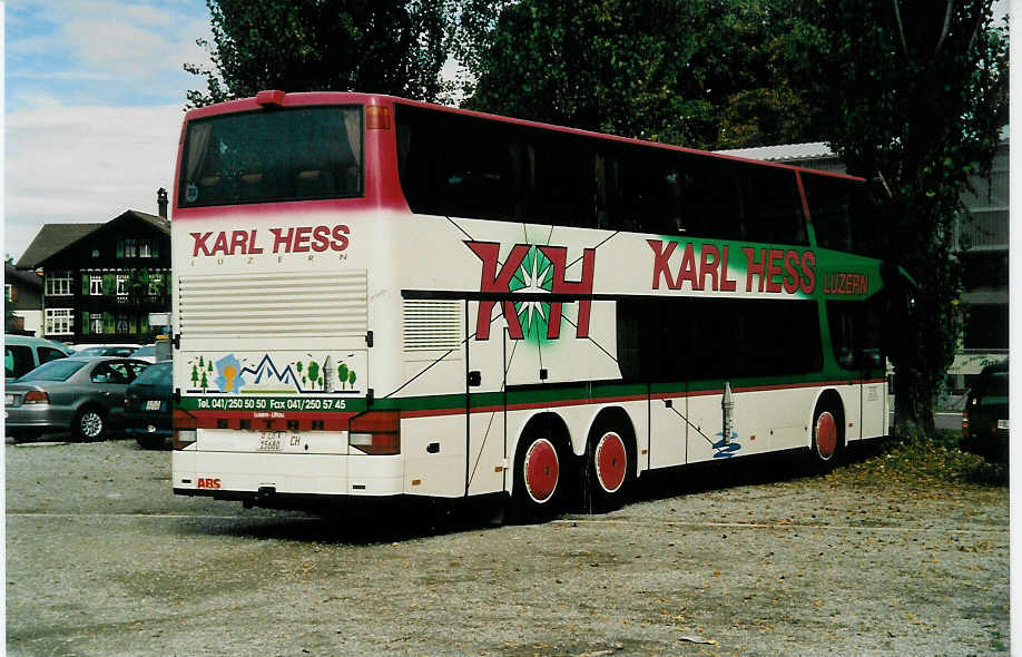 (037'113) - Hess K., Luzern - LU 15'680 - Setra am 22. September 1999 in Thun, Lachenwiese