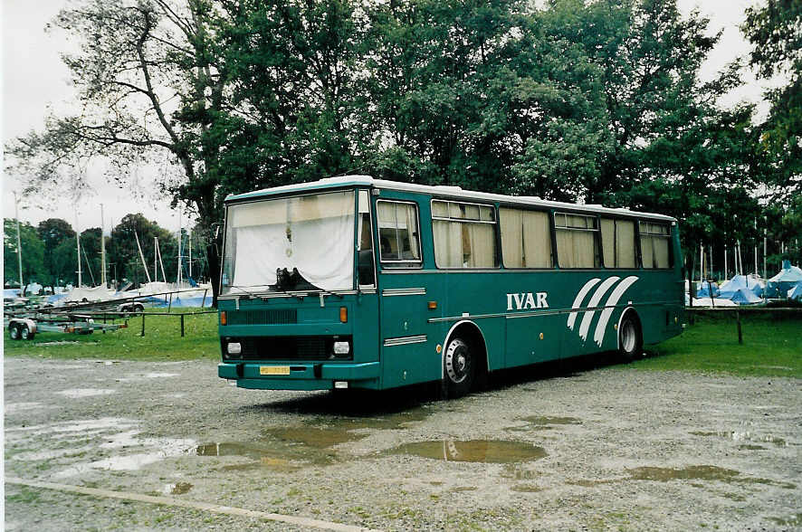 (037'133) - Aus der Tschechoslowakei: Ivar PD-77-15 - Karosa am 26. September 1999 in Thun, Lachenwiese