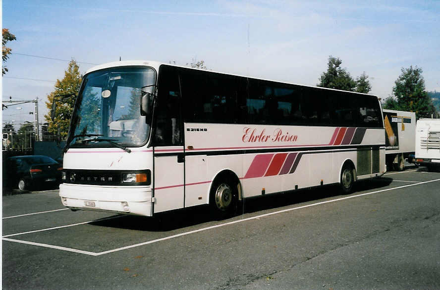 (037'409) - Ehrler, Immensee - SZ 35'060 - Setra am 20. Oktober 1999 in Thun, Seestrasse