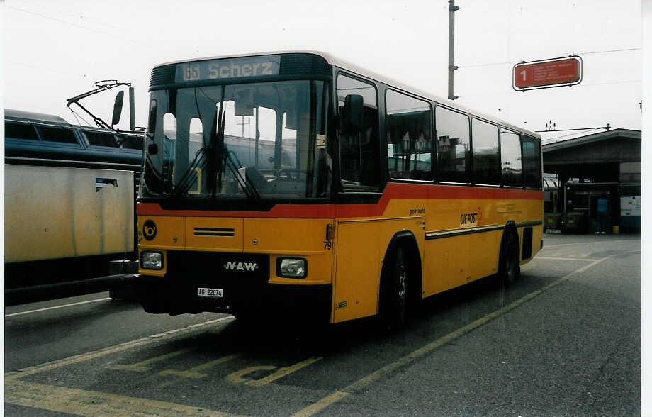 (037'433) - Voegtlin-Meyer, Brugg - Nr. 79/AG 22'074 - NAW/Hess am 30. Oktober 1999 beim Bahnhof Brugg