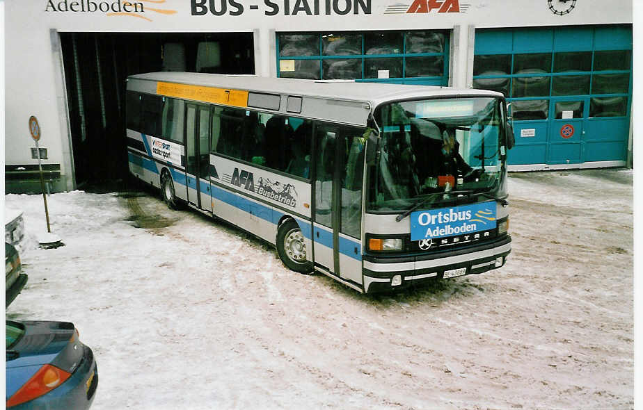 (038'403) - AFA Adelboden - Nr. 14/BE 43'089 - Setra (ex AAGI Interlaken Nr. 33) am 31. Dezember 1999 beim Autobahnhof Adelboden