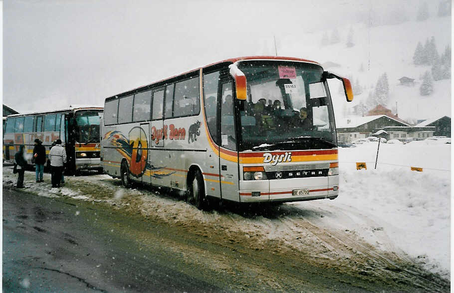 (039'216) - Dysli, Bern - Nr. 28/BE 65'700 - Setra am 20. Februar 2000 in Adelboden, Kreuzweg