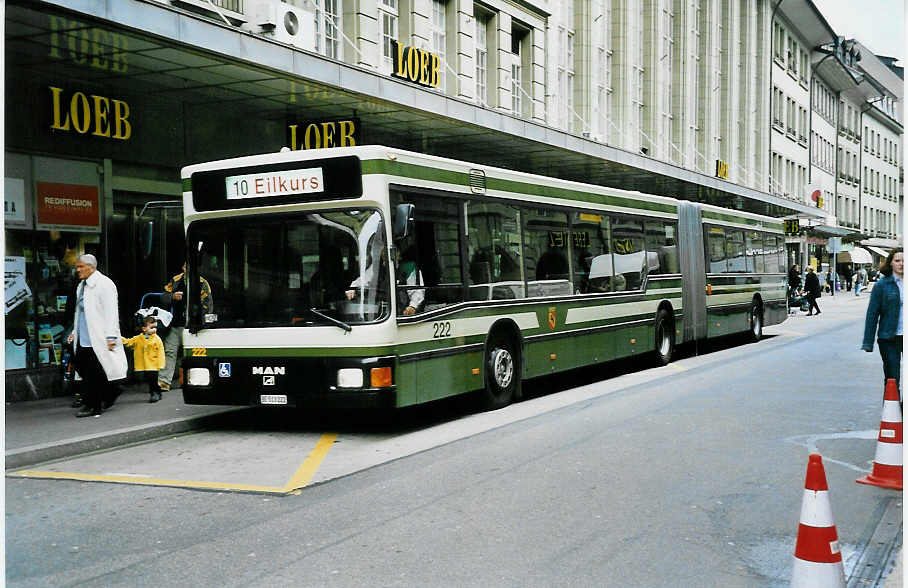 (039'612) - SVB Bern - Nr. 222/BE 513'222 - MAN am 14. Mrz 2000 beim Bahnhof Bern