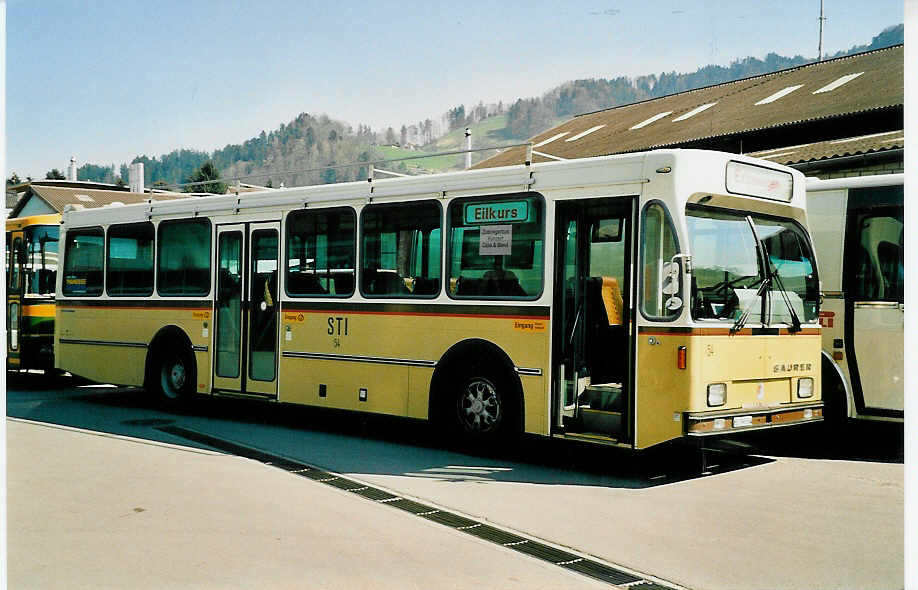 (039'928) - STI Thun - Nr. 54/BE 396'554 - Saurer/R&J am 22. Mrz 2000 in Thun, Garage