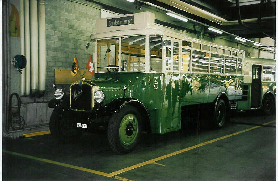 (040'601) - SVB Bern - Nr. 5/BE 29'005 - Saurer am 20. Mai 2000 in Bern, Eigergarage