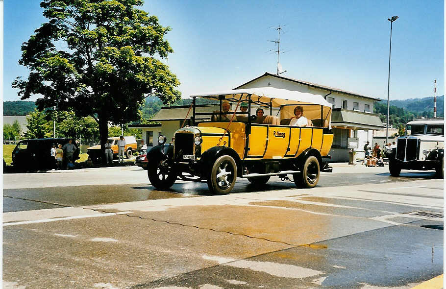 (041'209) - Rllin, Hirzel - SZ 42'365 - FBW/Seitz-Hess (ex P 2881/1529) am 18. Juni 2000 in Hinwil, AMP