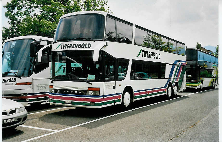 (041'624) - Twerenbold, Baden - Nr. 1/AG 19'024 - Setra am 29. Juni 2000 in Thun, Seestrasse