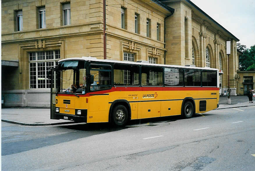 (041'807) - Fischer, Marin - Nr. 931/BE 350'622 - NAW/R&J am 12. Juli 2000 beim Bahnhof La Chaux-de-Fonds