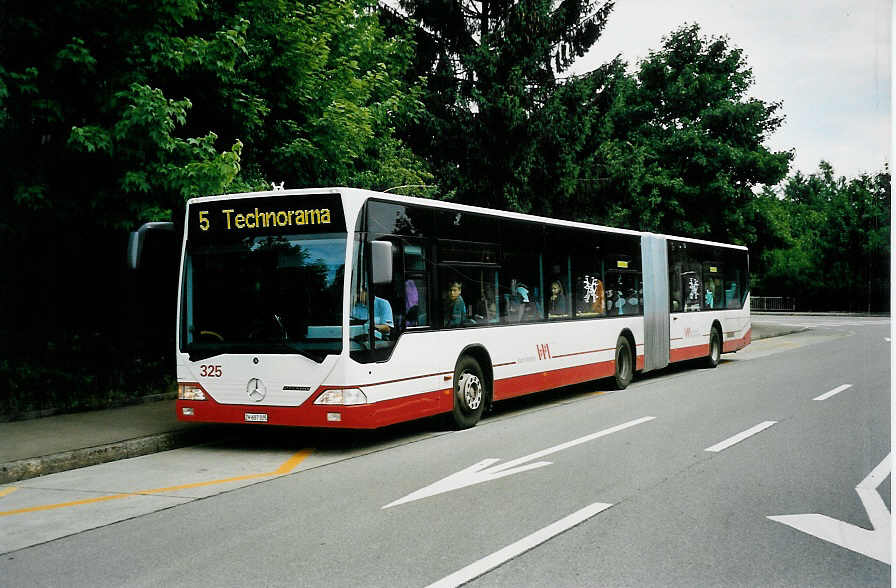 (041'916) - WV Winterthur - Nr. 325/ZH 687'325 - Mercedes am 13. Juli 2000 in Winterthur, Technorama