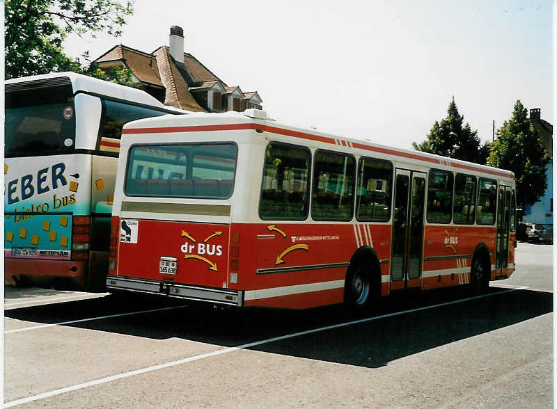 (042'237) - AAGK Koppigen - Nr. 1/BE 165'638 - Saurer/R&J (ex STI Thun Nr. 48) am 22. Juli 2000 in Thun, Seestrasse