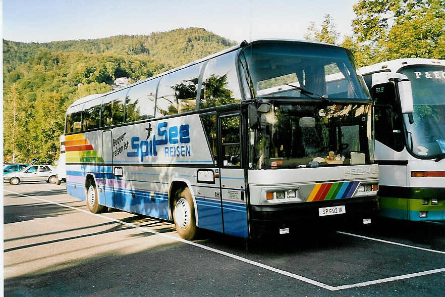 (042'704) - Aus Oesterreich: Spit See Reisen, Spittal - SP 92 IR - Neoplan am 24. August 2000 in Thun, Seestrasse