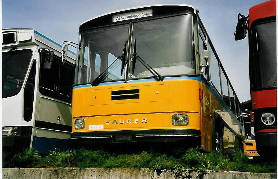 (042'711) - PTT-Regie - P 25'833 - Saurer/Tscher am 26. August 2000 in Btzberg, Heiniger