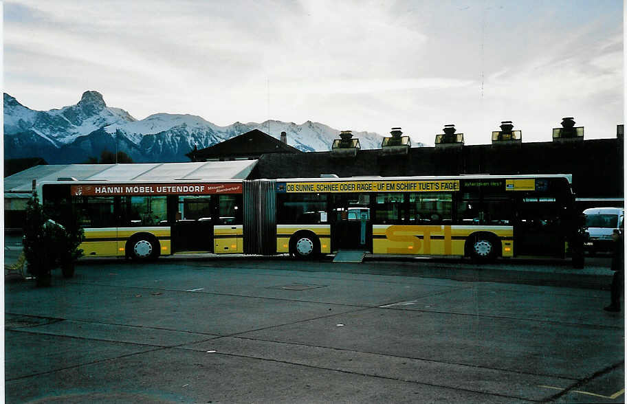 (043'721) - STI Thun - Nr. 74/BE 263'474 - Mercedes am 5. November 2000 in Thun, Expo