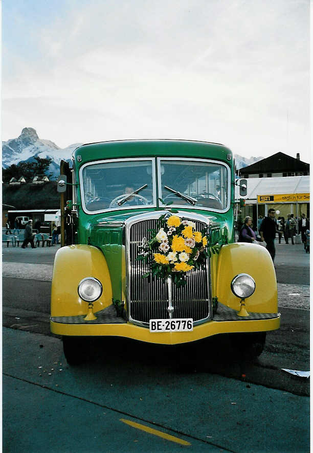 (043'724) - STI Thun - Nr. 15/BE 26'776 - Saurer/Gangloff (ex AvH Heimenschwand Nr. 5) am 5. November 2000 in Thun, Expo