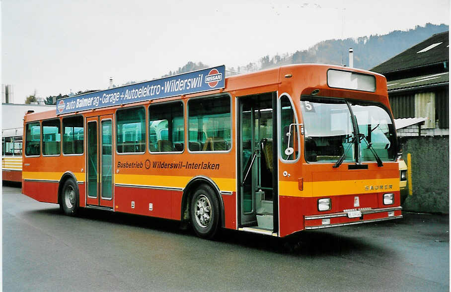 (043'833) - BOB Interlaken - Nr. 3/BE 339'040 - Saurer/R&J (ex STI Thun Nr. 53) an 23. November 2000 in Thun, Garage STI