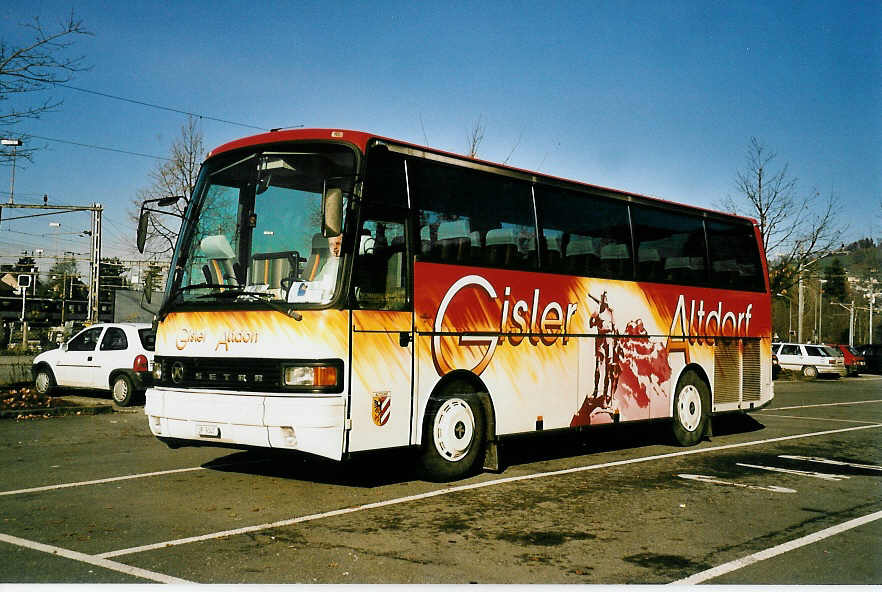 (043'934) - Gisler, Altdorf - UR 9041 - Setra am 30. November 2000 in Thun, Seestrasse