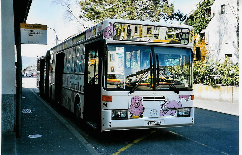 (045'514) - AAGL Liestal - Nr. 94/BL 6701 - Mercedes am 31. Mrz 2001 beim Bahnhof Liestal