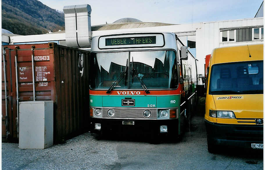 (045'526) - GFM Fribourg - Nr. 110 - Volvo/Van Hool am 31. Mrz 2001 in Biel, BTR