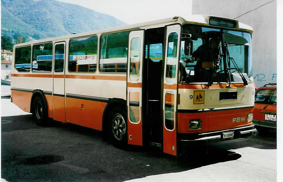 (046'217) - AMSA Chiasso - Nr. 9/TI 65'587 - FBW/Hess (ex P 23'403) am 24. April 2001 in Chiasso, Garage