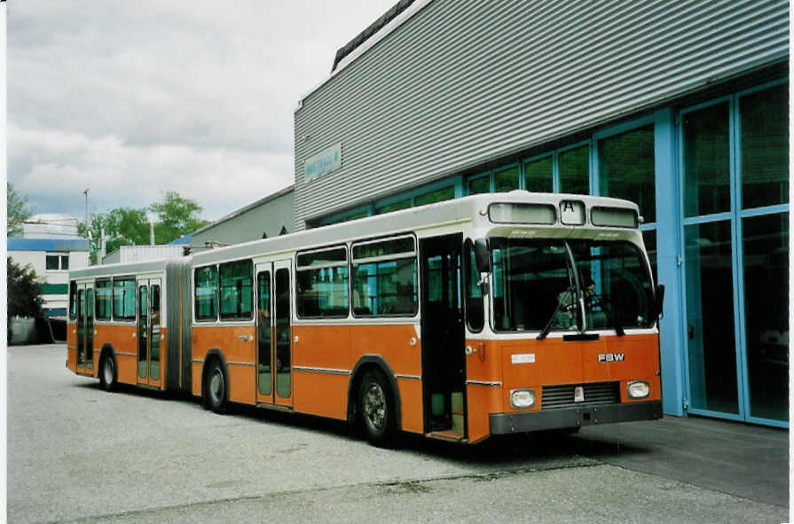 (046'720) - TPG Genve - Nr. 146/GE 96'280 - FBW/R&J am 18. Mai 2001 in Biel, BTR